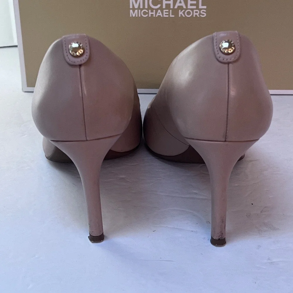 Michael Kors Alina Flex High Pump‎ Leather Heels Lt Cream US 8.5M Stiletto